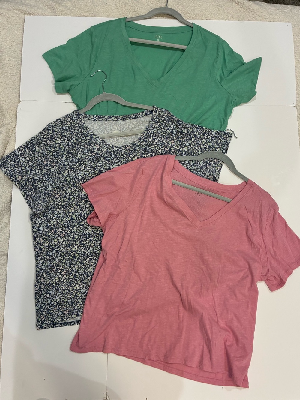 XXL/2X Pastel & Floral Tee Bundle – ANA NWOT + Blue Mountain Soft Colors